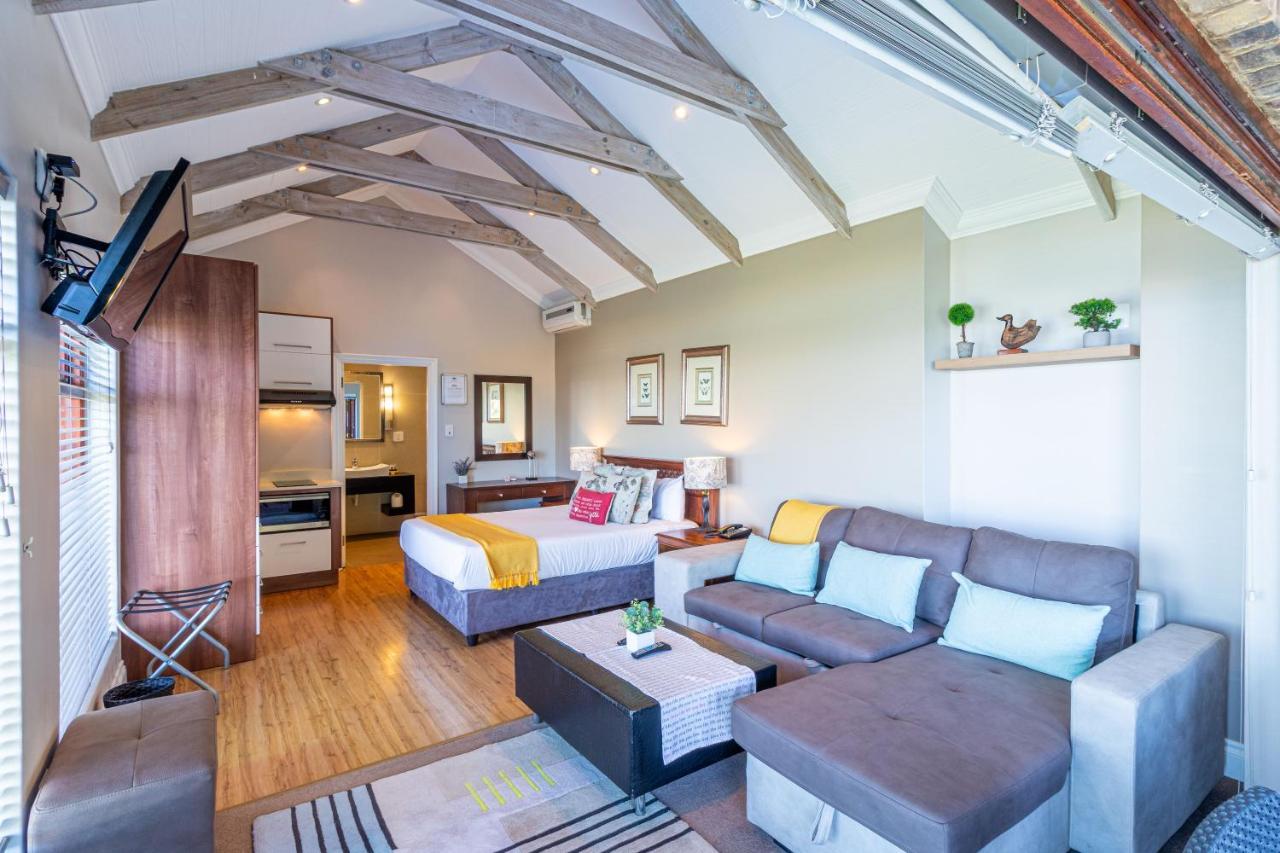 Boardwalk Lodge - Self-Catering Wildernis Extérieur photo